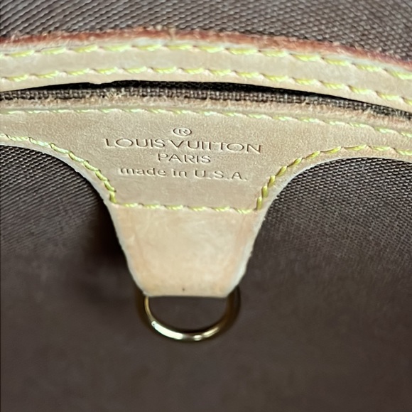 LOUIS VUITTON Monogram Ellipse MM Handbag - Picture 6 of 11
